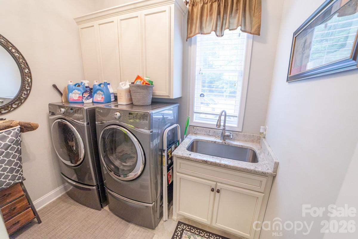 790 Brandon Road Clover, SC 29710 - Photo 39 of 48 a utility room with dryer and washer