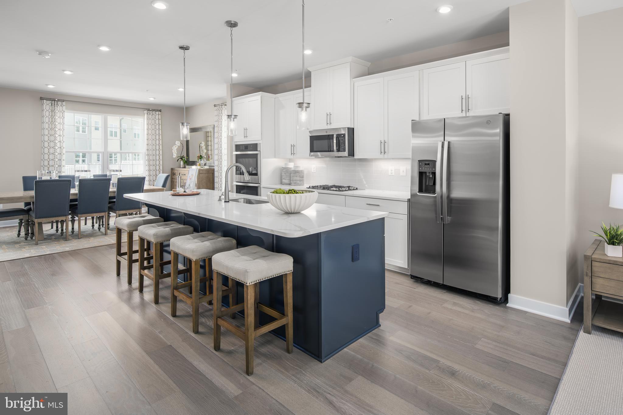 247 Edwin Road Frederick, MD 21702 - Photo 2 of 16