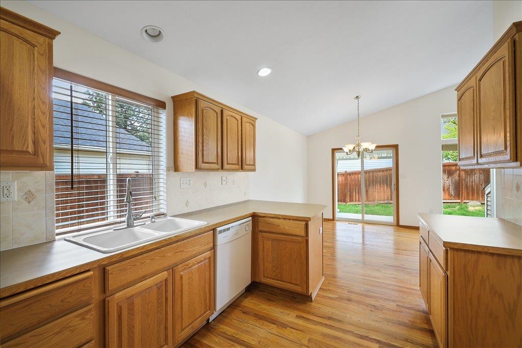 7623 North Calispel Street Spokane, WA 99208 - Photo 9 of 37