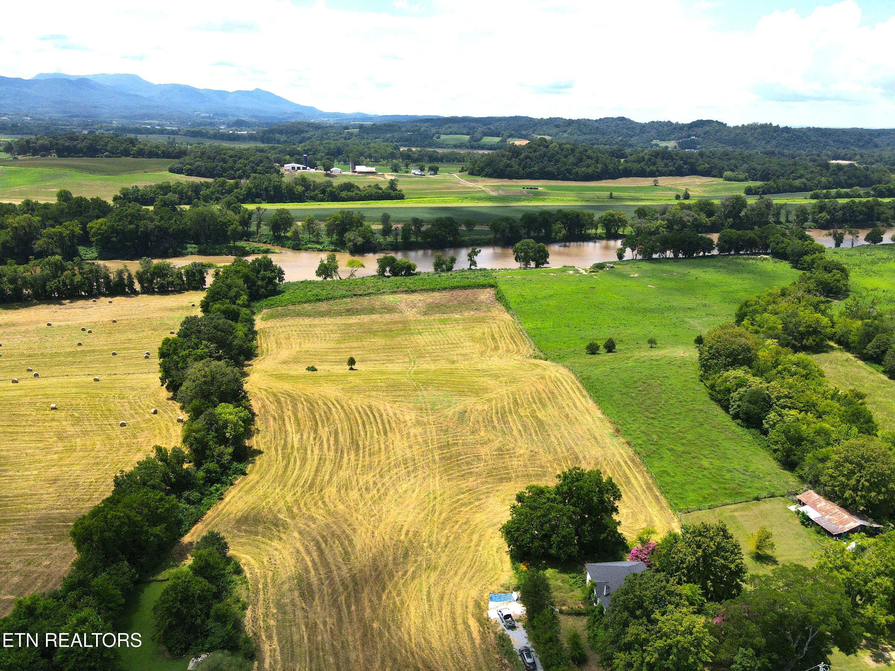 565 Highway 160 Newport, TN 37821 - Photo 13 of 40 13