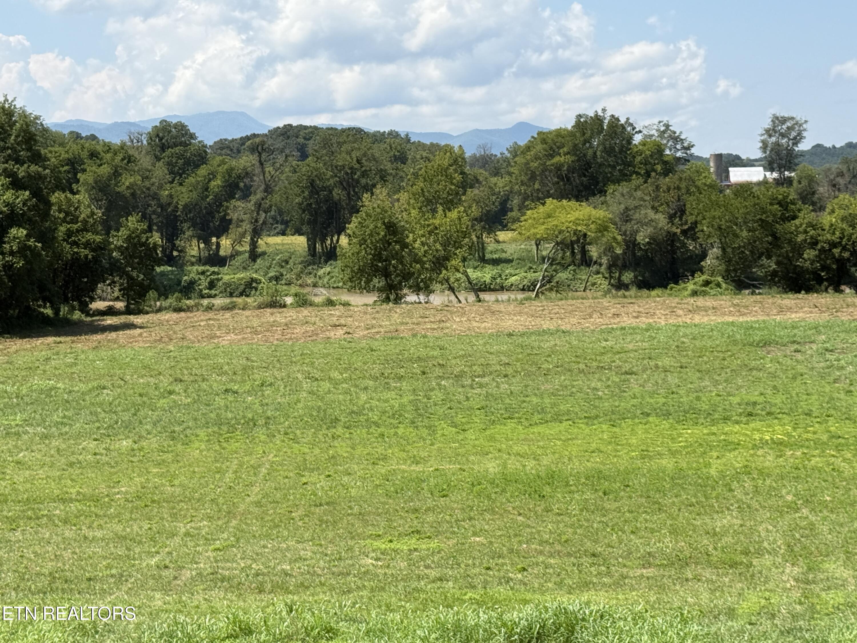 565 Highway 160 Newport, TN 37821 - Photo 26 of 40 IMG_3871