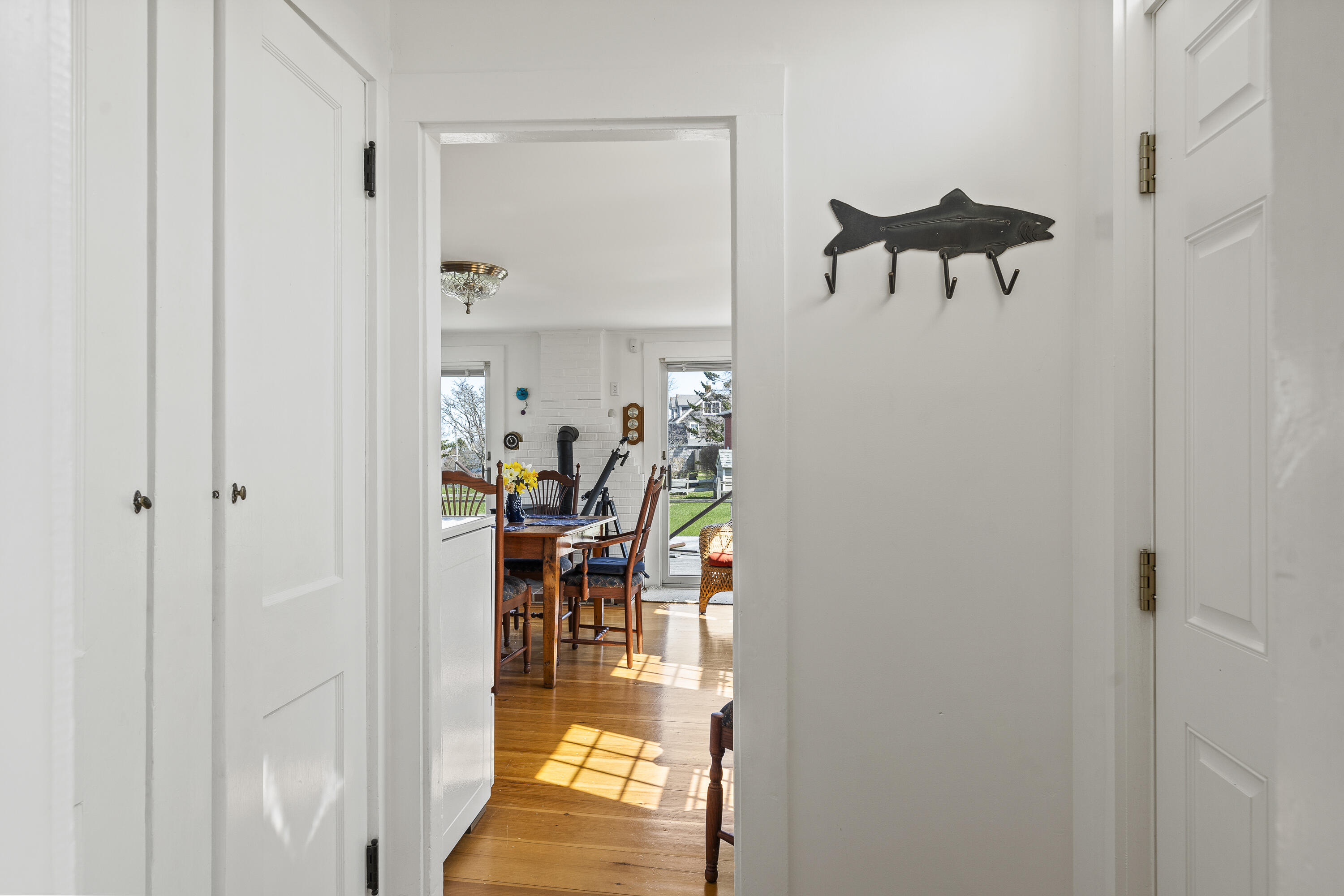 6 Barker Point Road Bailey Island, ME 04003 - Photo 15 of 59 Foyer entrance