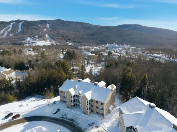 $595,000 | 20 Twin Tip Terrace, Unit 7, Lincoln, NH 03251