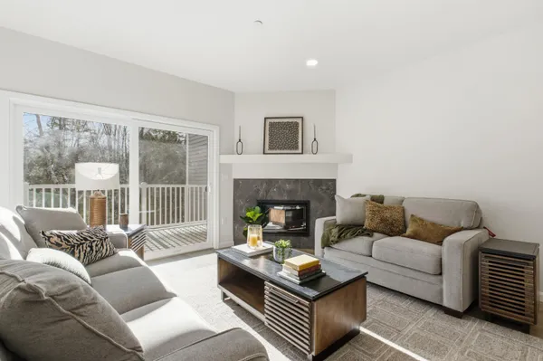 $595,000 | 20 Twin Tip Terrace, Unit 7, Lincoln, NH 03251