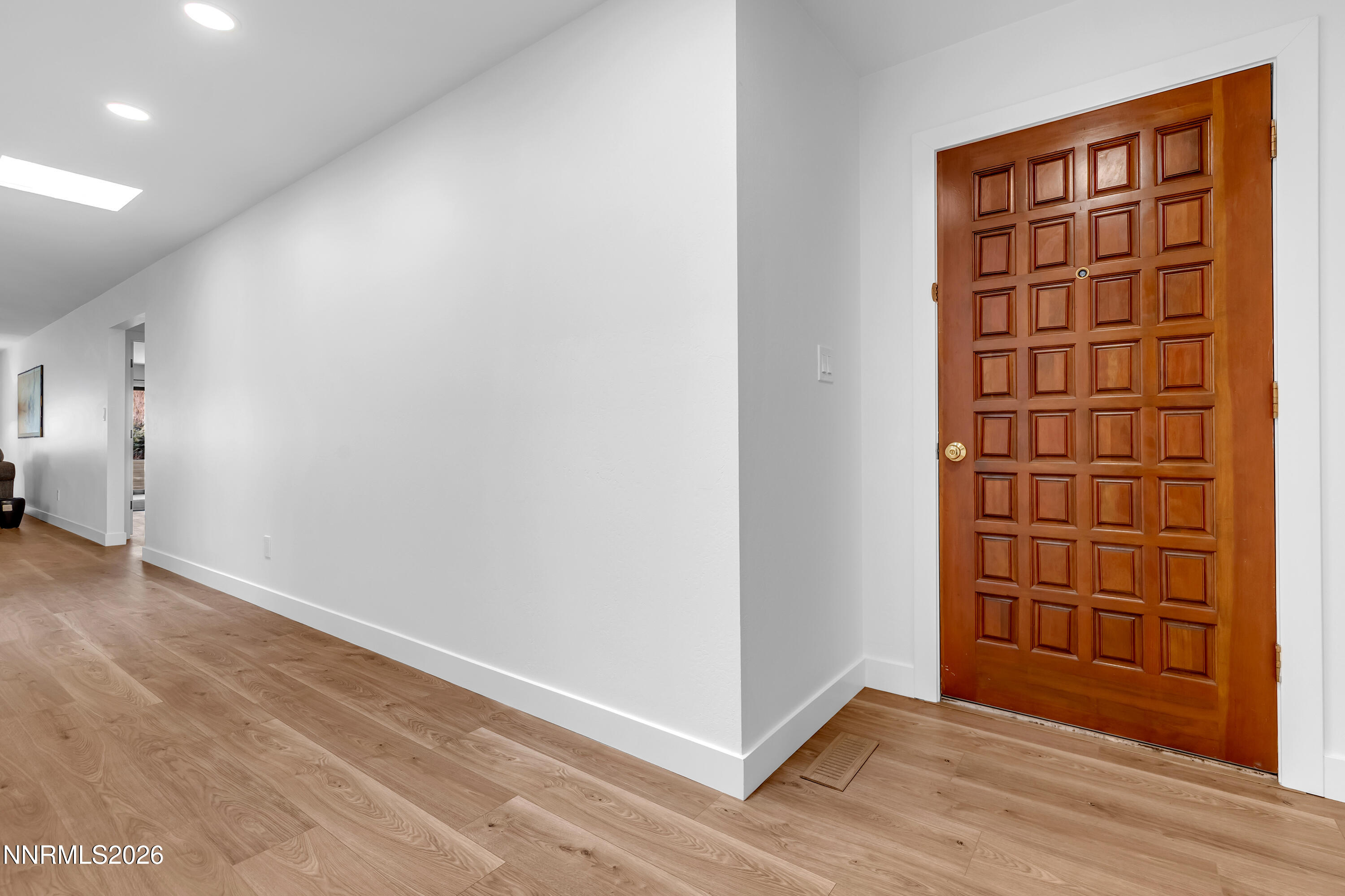 4915 Lakeridge Terrace West Reno, NV 89509 - Photo 18 of 41 an empty room with closet