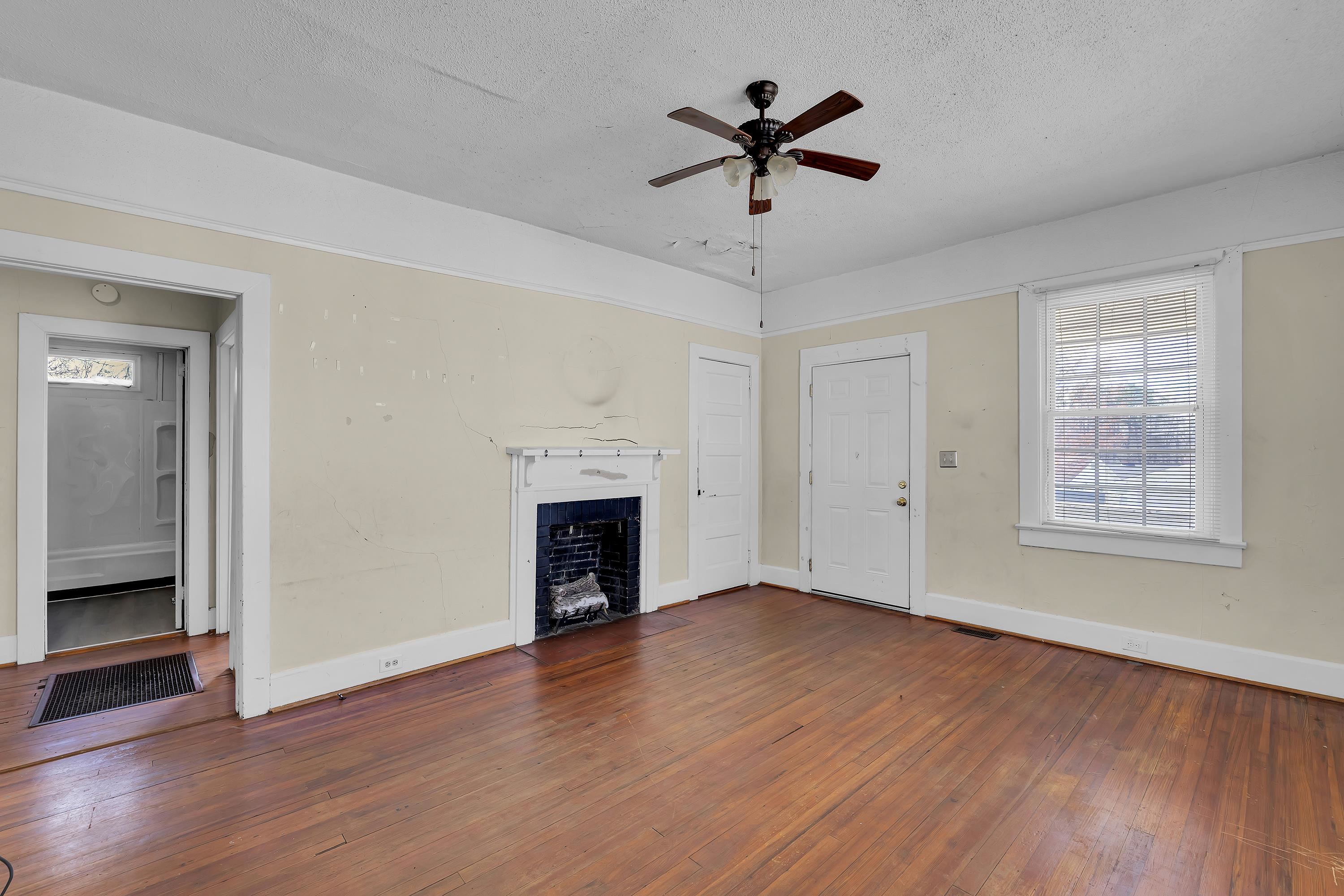 22 Meadow Street Lyman, SC 29365 - Photo 2 of 19