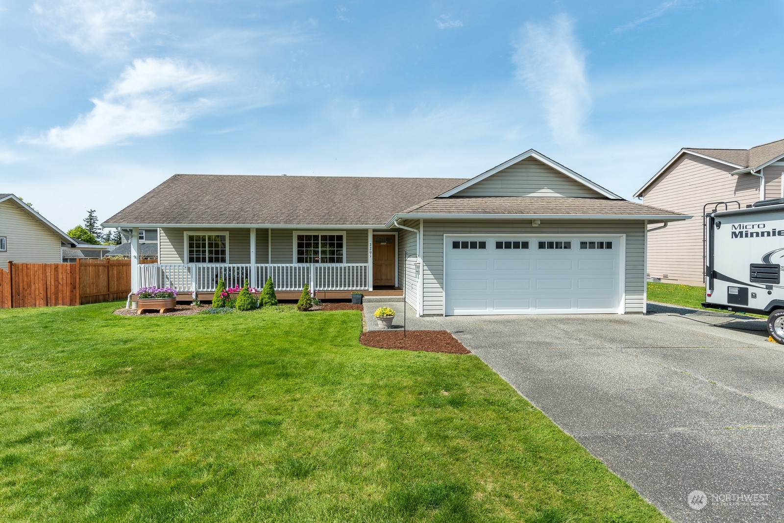 2201 Riley Road Mount Vernon, WA 98274 - Photo 1 of 26 Gallery Image 1