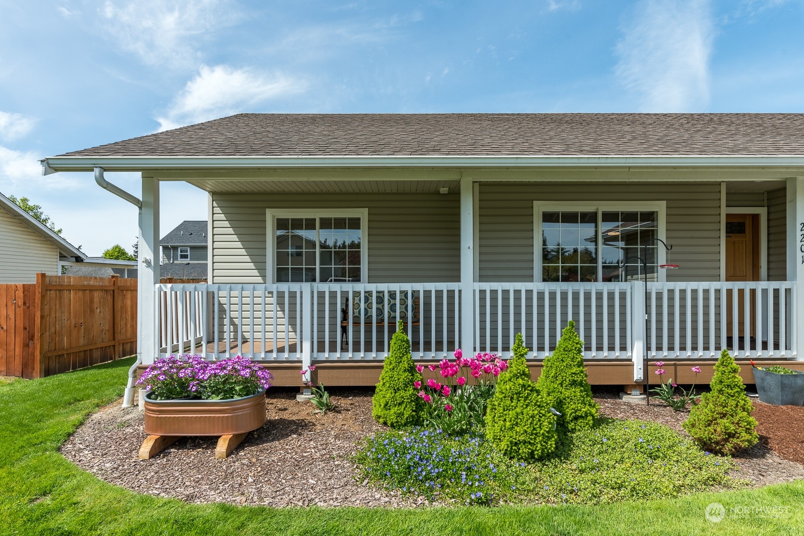 2201 Riley Road Mount Vernon, WA 98274 - Photo 2 of 26 Gallery Image 2