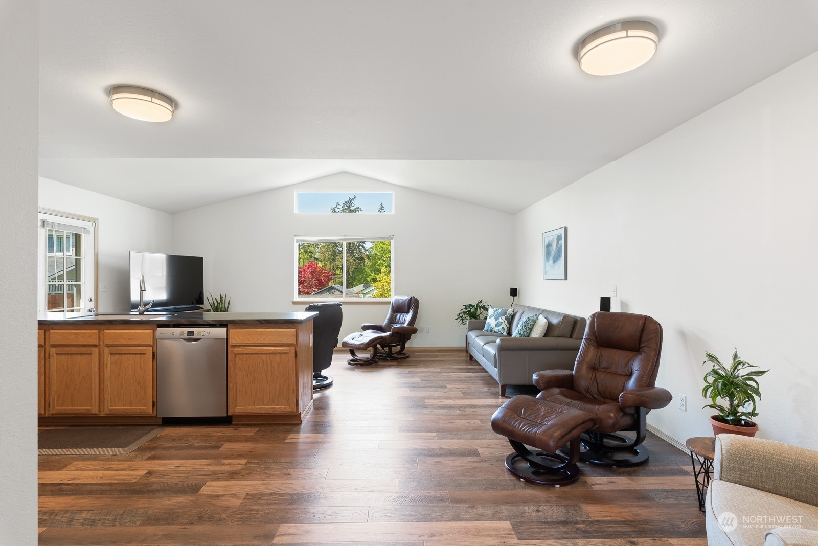 2201 Riley Road Mount Vernon, WA 98274 - Photo 8 of 26 Gallery Image 8