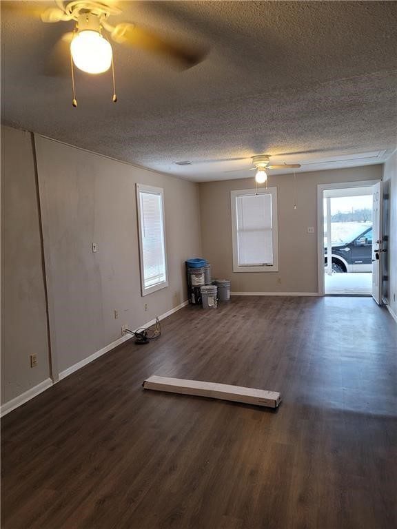 18501 Blake Manor Road Manor, TX 78653 - Photo 3 of 10