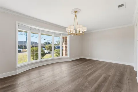 $439,900 | 2000 Diane Drive, Sulphur, LA 70663