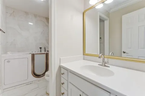 $439,900 | 2000 Diane Drive, Sulphur, LA 70663