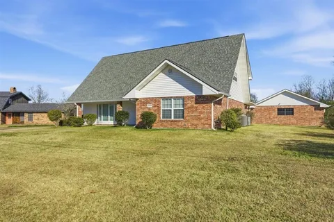 $439,900 | 2000 Diane Drive, Sulphur, LA 70663