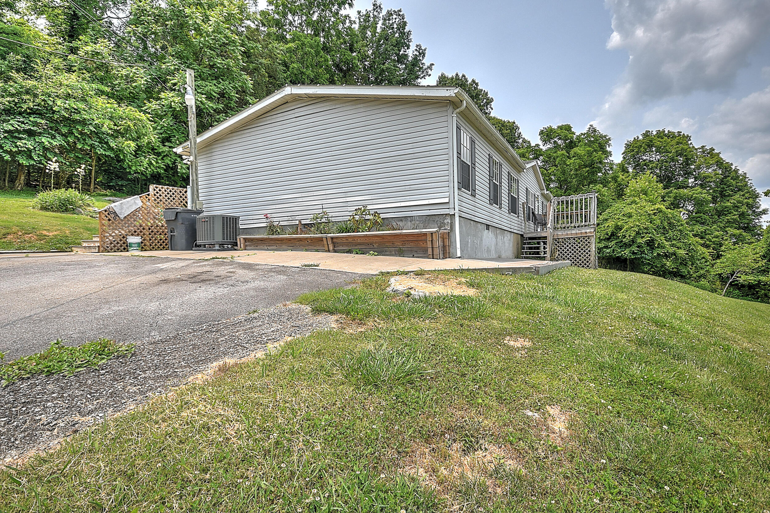 451 Geisler Road Piney Flats, TN 37686 - Photo 17 of 33 Parker-22