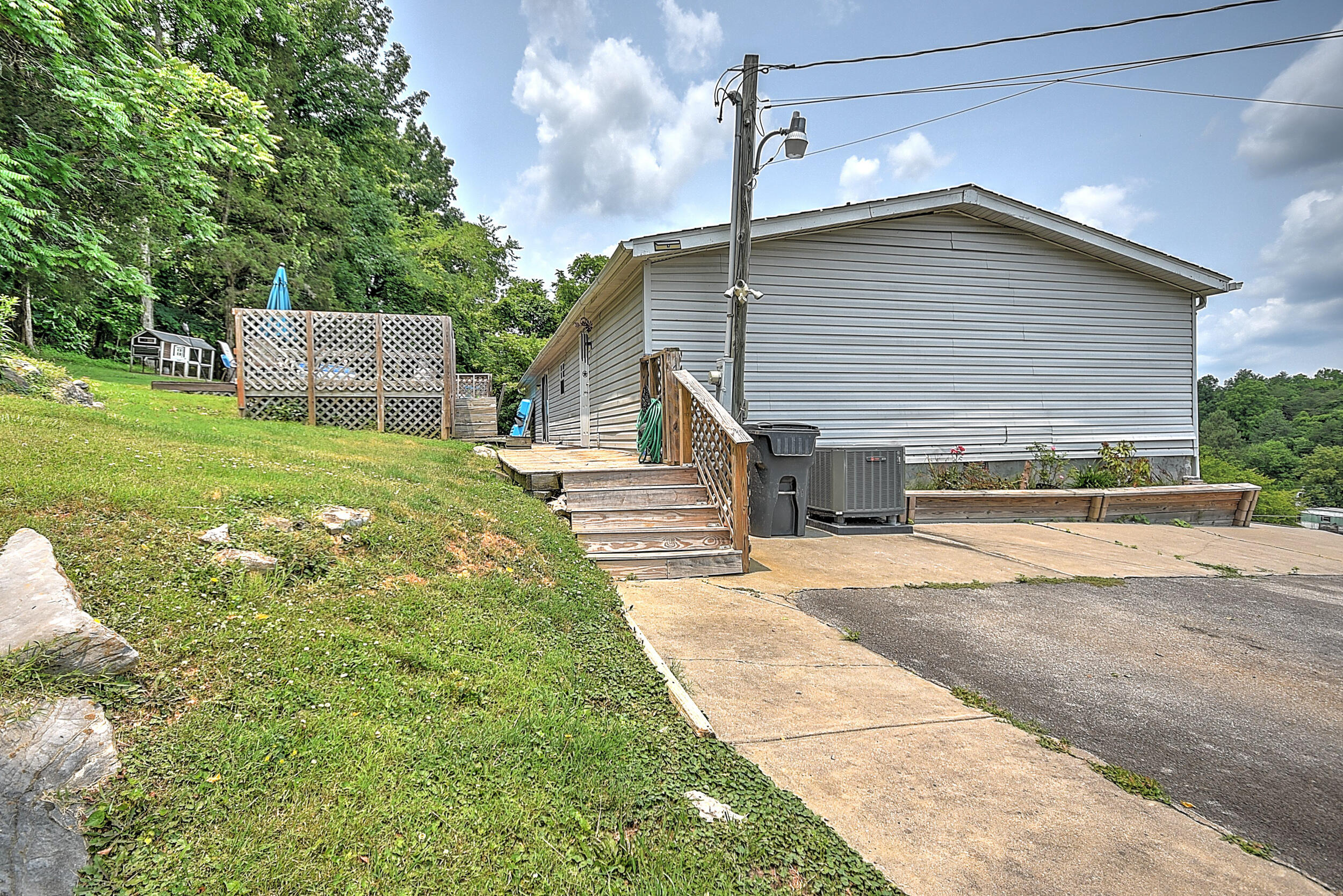 451 Geisler Road Piney Flats, TN 37686 - Photo 18 of 33 Parker-23