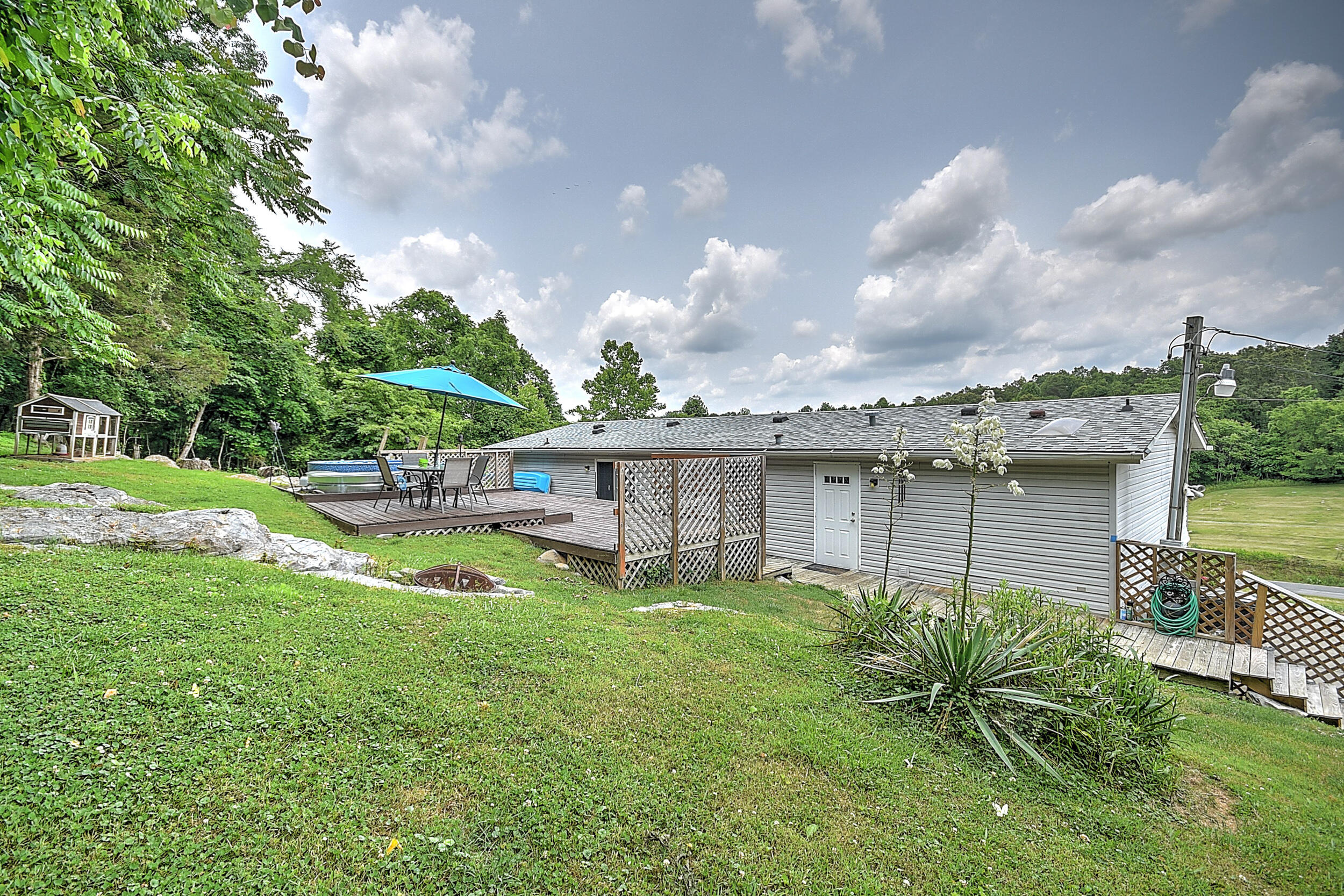 451 Geisler Road Piney Flats, TN 37686 - Photo 19 of 33 Parker-24