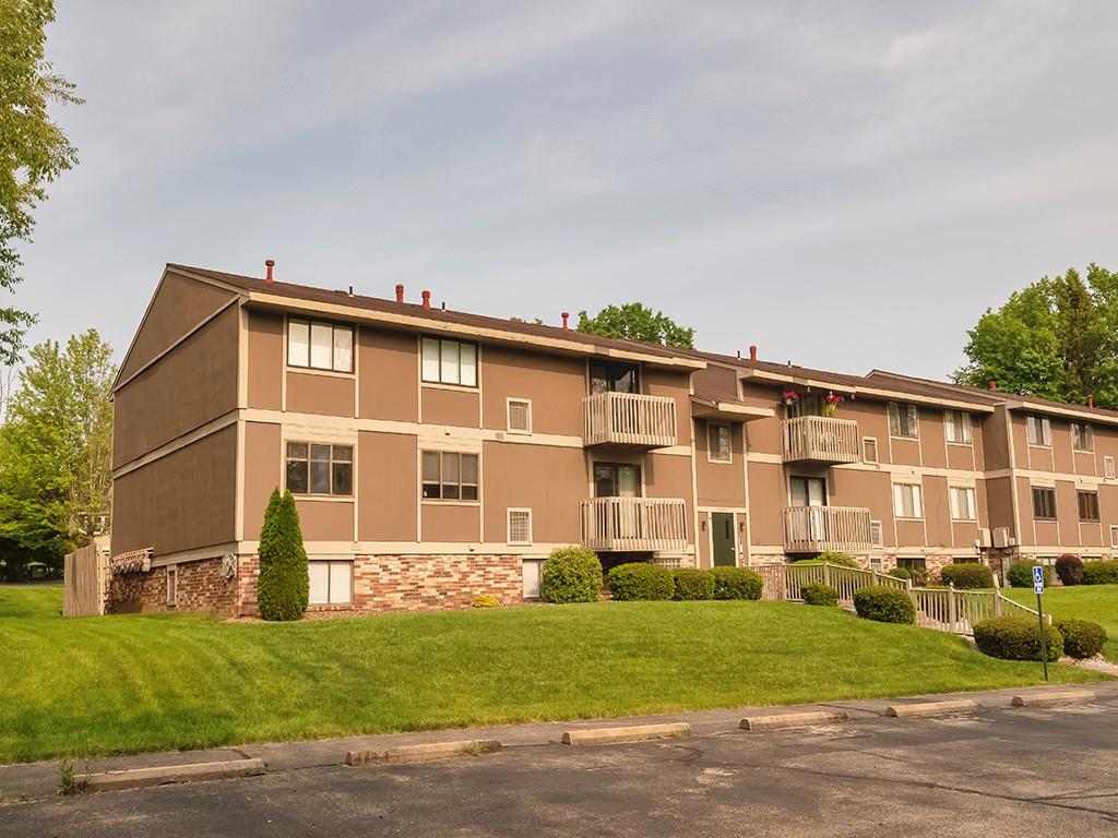 2455 Brook Ledge Road, Unit 23B Bridgeville, PA 15017 - Photo 1 of 9 Gallery Image 1