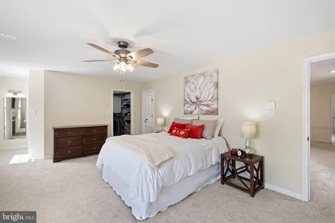 $939,900 | 404 Hawthorne Court East, Hockessin, DE 19707