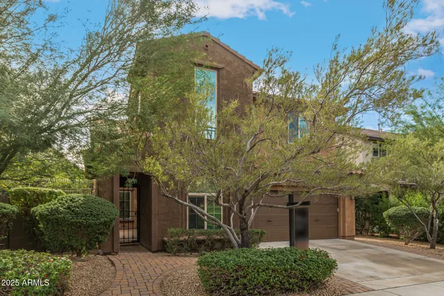 $1,040,000 | 3615 East Salter Drive, Phoenix, AZ 85050