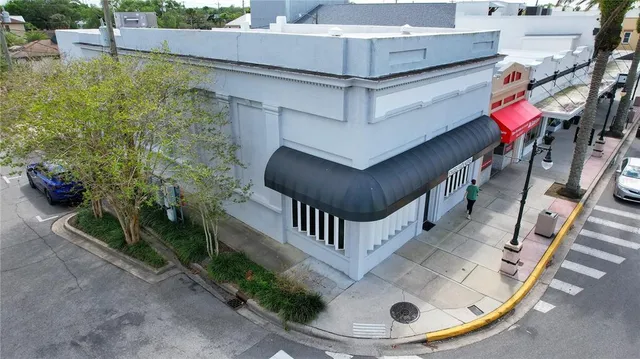 $24 | 400 Canal Street, New Smyrna Beach, FL 32168