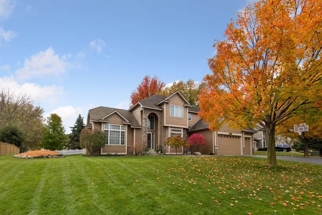 $669,900 | 6685 Walnut Drive, Minnetrista, MN 55364