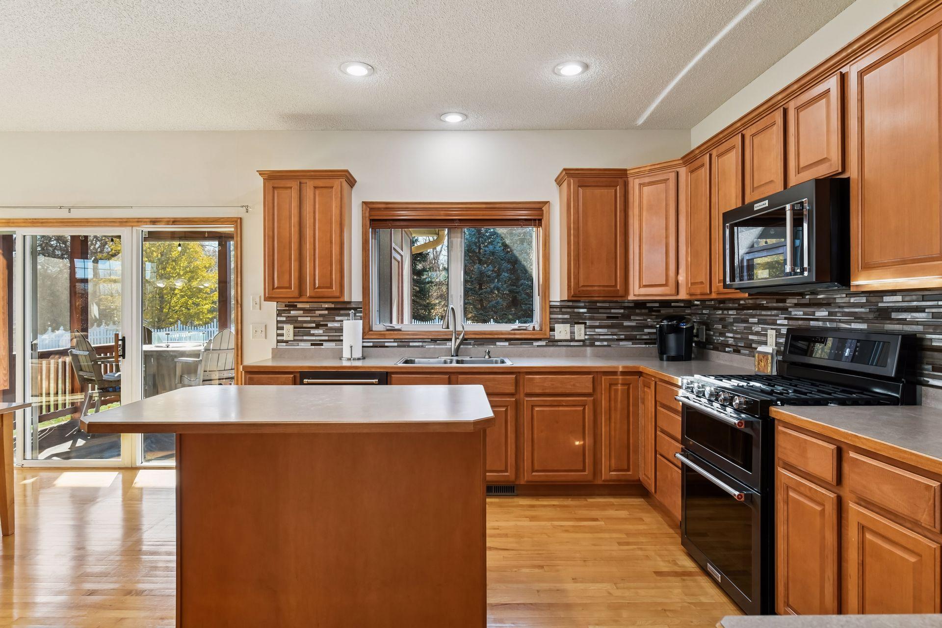 6685 Walnut Drive Minnetrista, MN 55364 - Photo 23 of 62