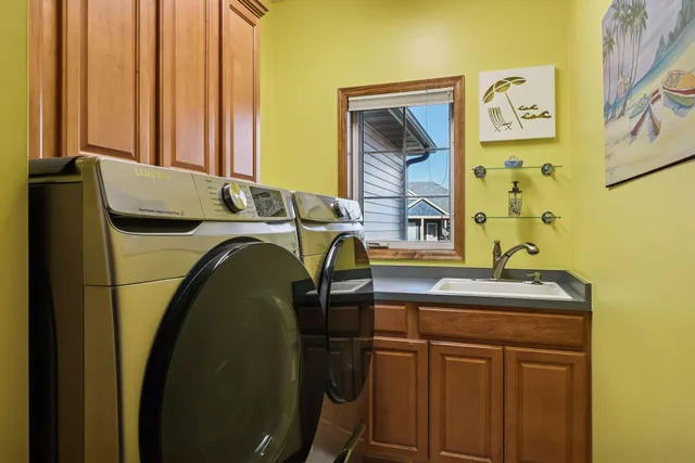 $669,900 | 6685 Walnut Drive, Minnetrista, MN 55364