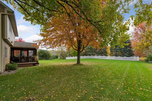 $669,900 | 6685 Walnut Drive, Minnetrista, MN 55364