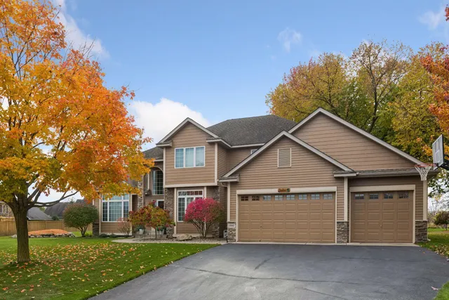 $669,900 | 6685 Walnut Drive, Minnetrista, MN 55364