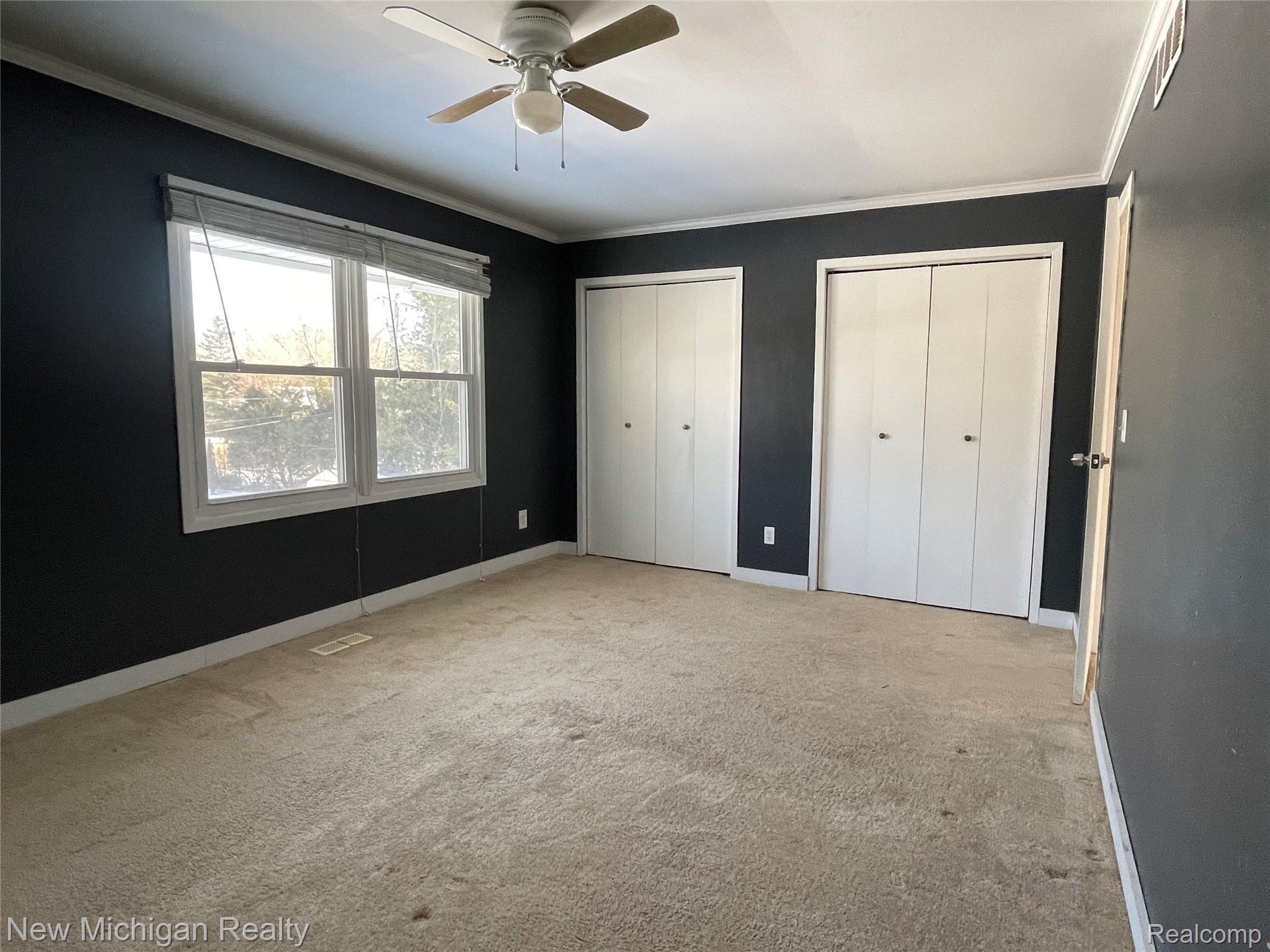 1900 Alsdorf Avenue Rochester, MI 48309 - Photo 11 of 16 master bed.jpeg