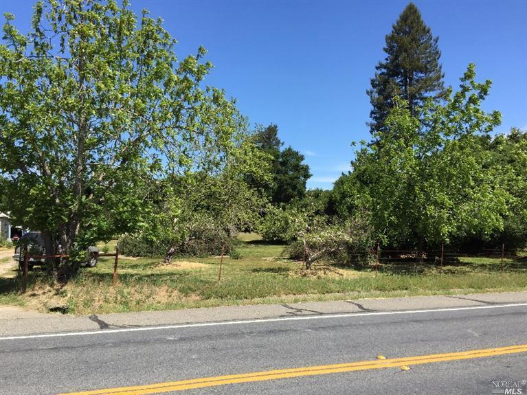 1070 Bloomfield Road Sebastopol, CA 95472 - Photo 1 of 1 a view of a yard