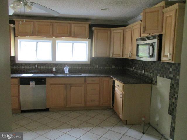 301 Reckord Road Fallston, MD 21047 - Photo 6 of 26 Kitchen