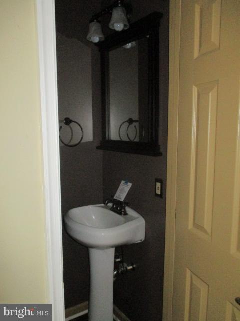 301 Reckord Road Fallston, MD 21047 - Photo 9 of 26 Bath (Master)