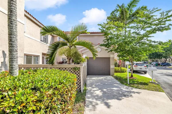 $3,250 | 11163 Chandler Drive, Unit 11163, Cooper City, FL 33026