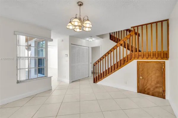 $3,250 | 11163 Chandler Drive, Unit 11163, Cooper City, FL 33026