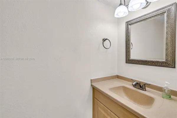 $3,250 | 11163 Chandler Drive, Unit 11163, Cooper City, FL 33026