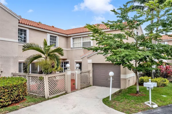 $3,250 | 11163 Chandler Drive, Unit 11163, Cooper City, FL 33026