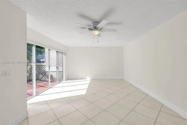$3,250 | 11163 Chandler Drive, Unit 11163, Cooper City, FL 33026