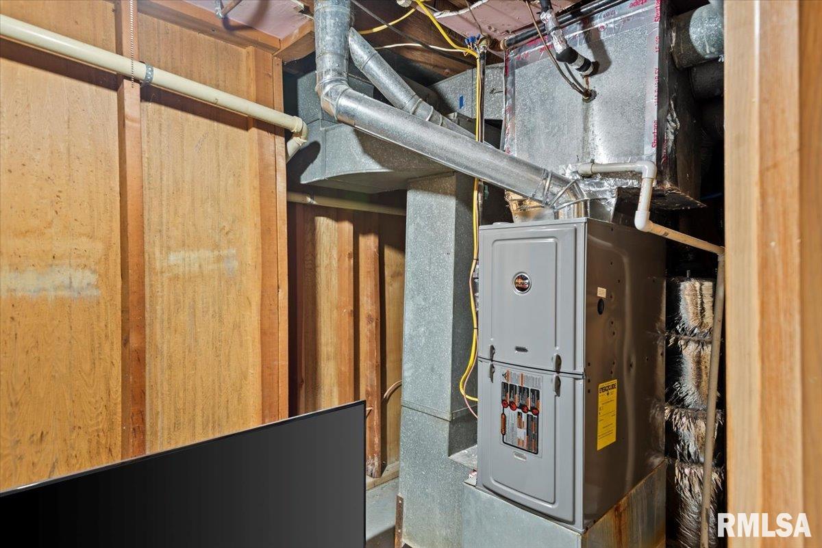 2945 South 3rd Street Springfield, IL 62703 - Photo 15 of 23