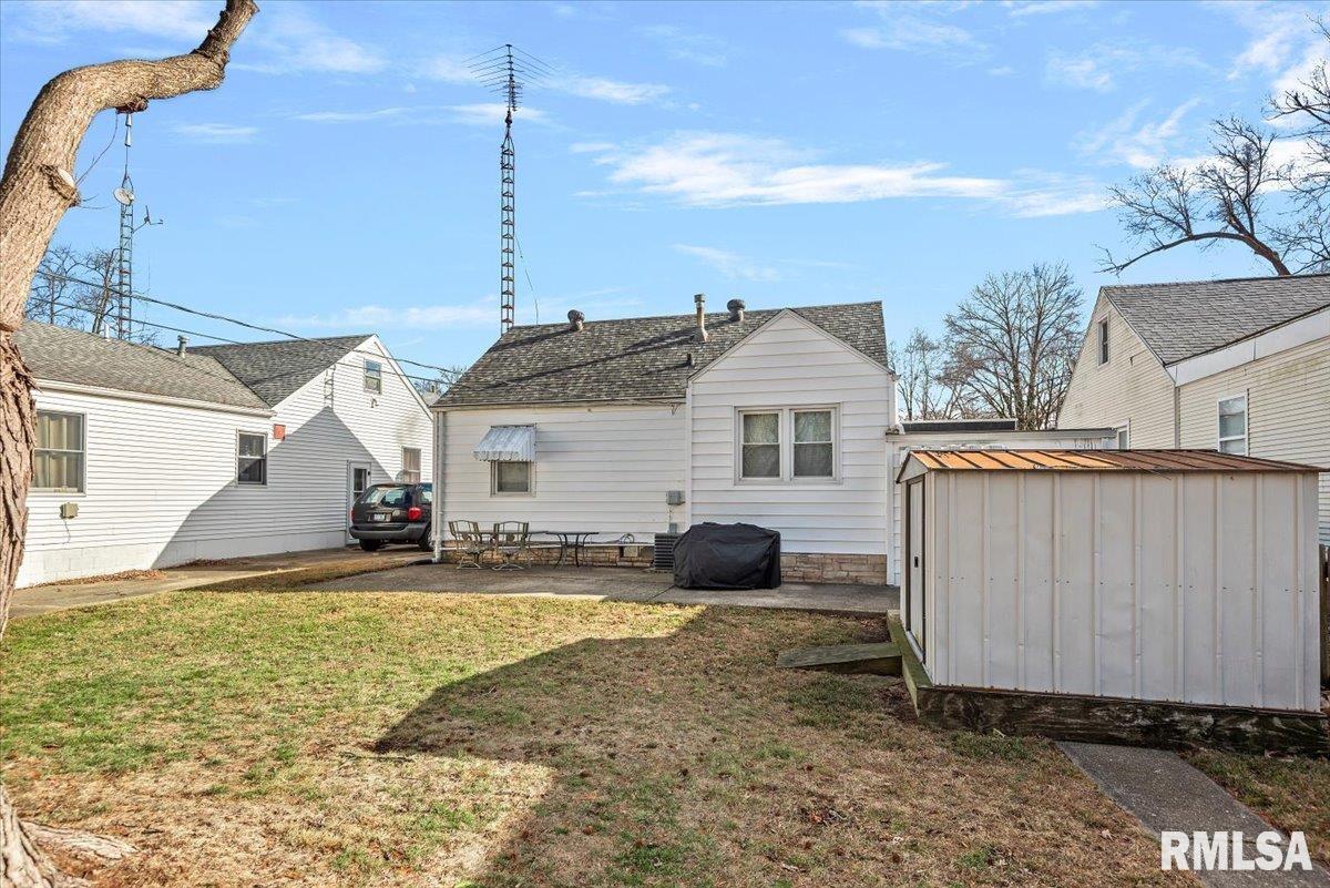 2945 South 3rd Street Springfield, IL 62703 - Photo 22 of 23