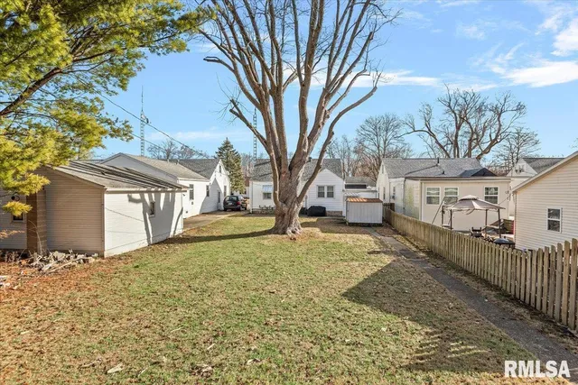 $139,900 | 2945 South 3rd Street, Springfield, IL 62703