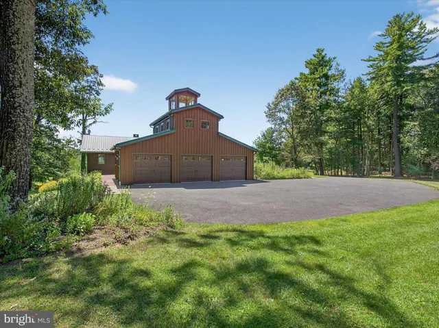 $2,495,000 | 1494 Mountain Road, Orrtanna, PA 17353