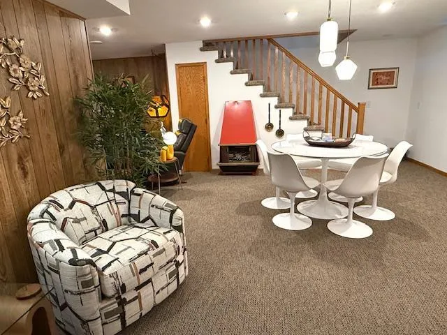 $415,000 | 207 2nd Street Northwest, Freeport, MN 56331