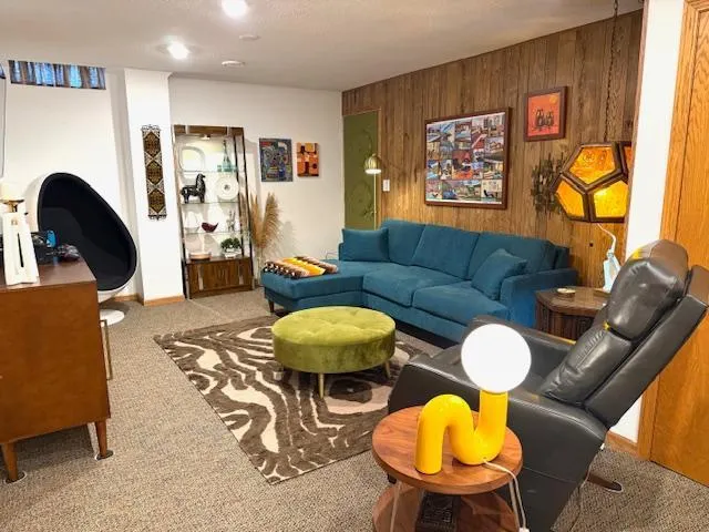 $415,000 | 207 2nd Street Northwest, Freeport, MN 56331