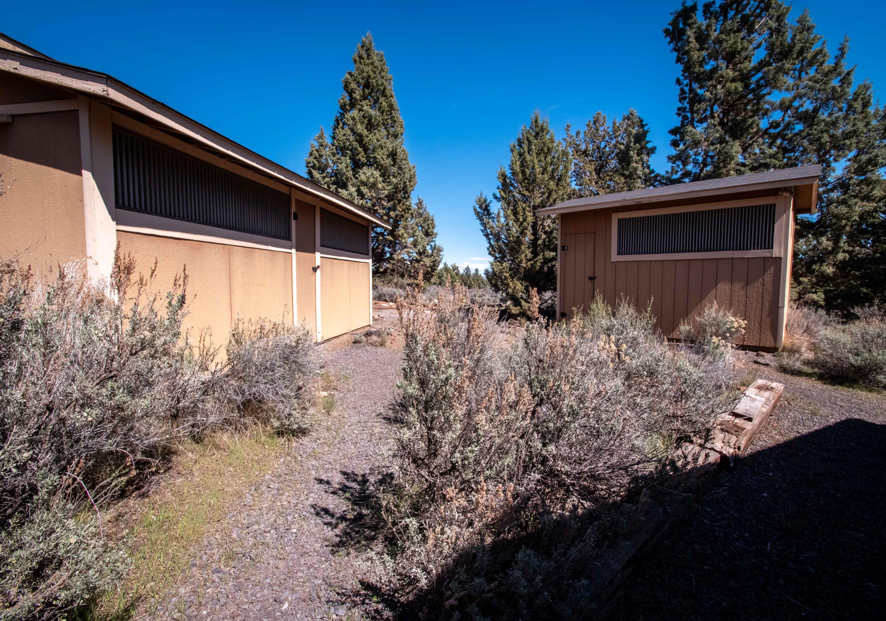 60965 Ward Road Bend, OR 97702 - Photo 32 of 50 60965-WARD-RD-SML-50