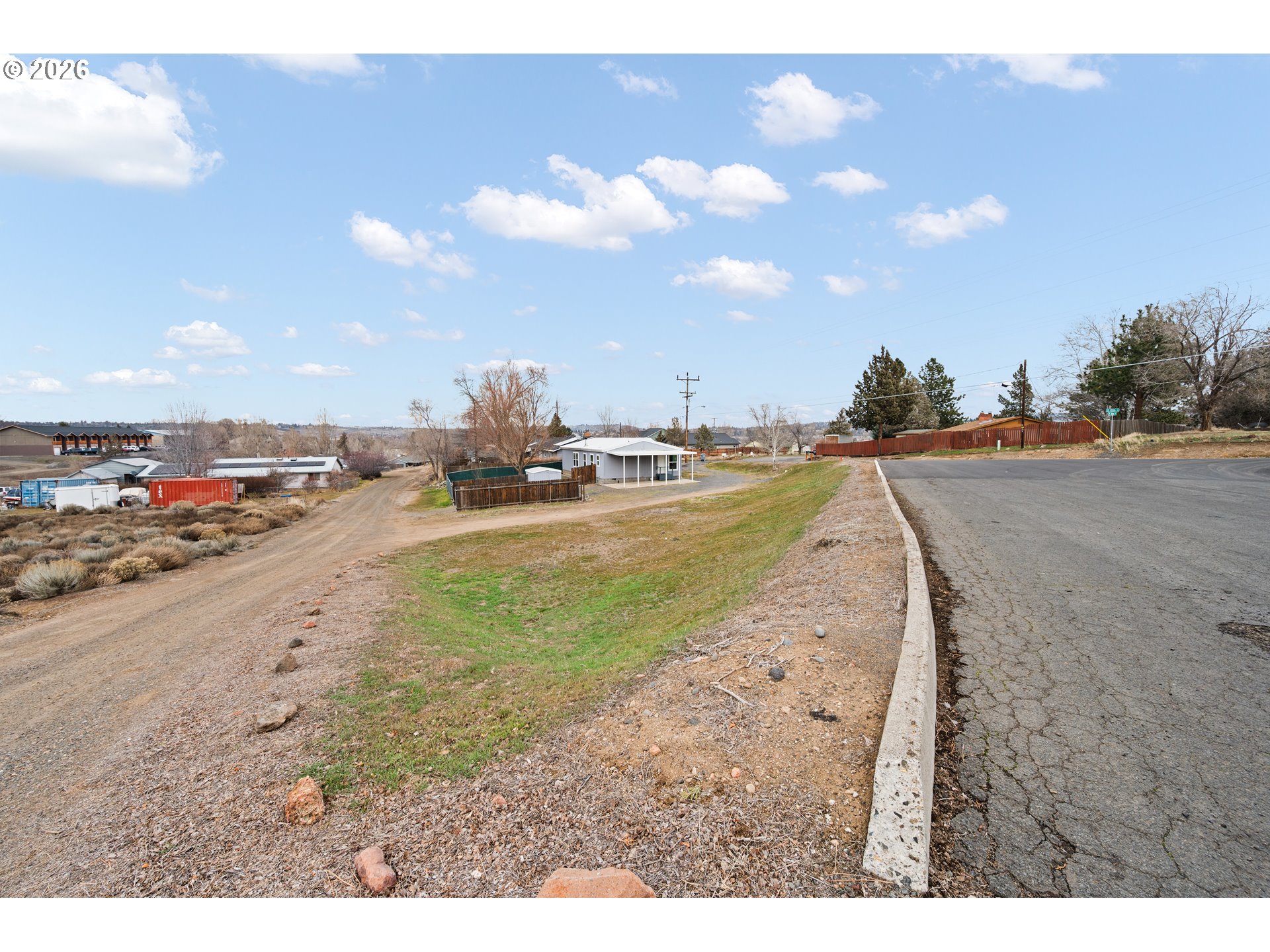 682 Southeast 10th Street Madras, OR 97741 - Photo 19 of 19