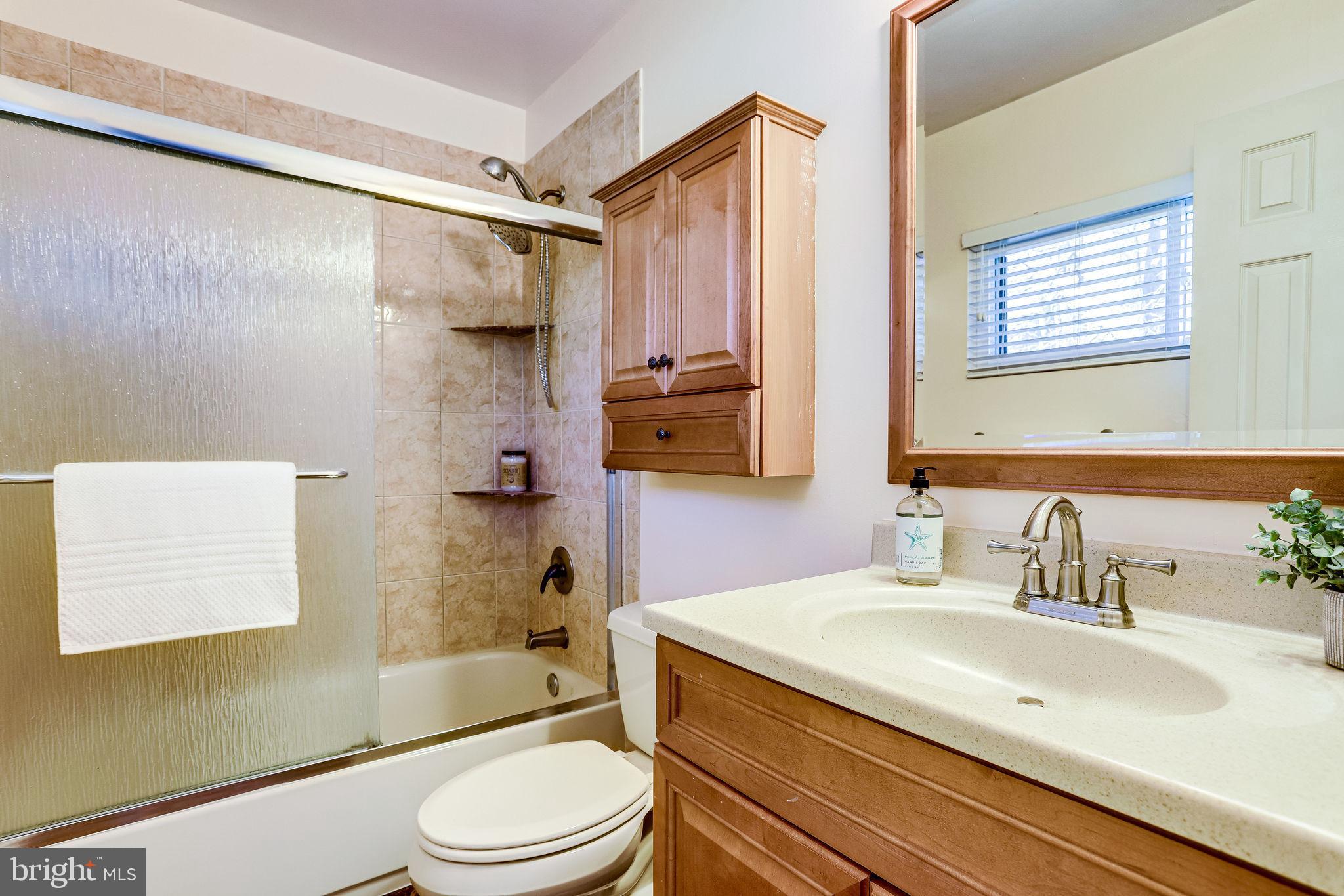 2205 Wheelwright Court Reston, VA 20191 - Photo 34 of 65 Primary Suite Full Bath with Corian