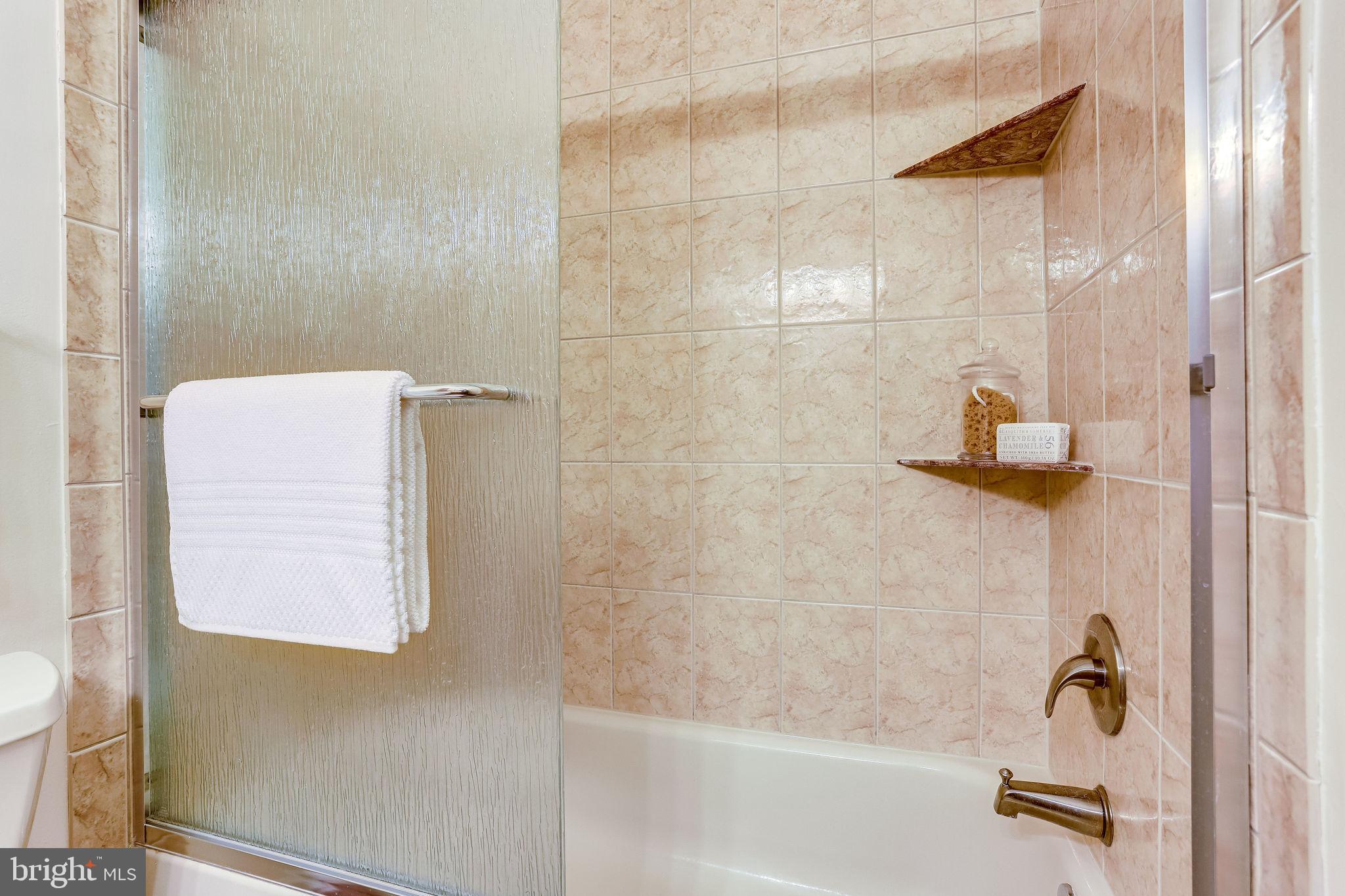 2205 Wheelwright Court Reston, VA 20191 - Photo 44 of 65 Secondary Bathroom