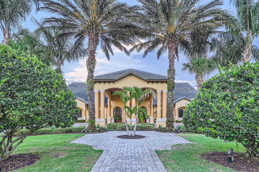 2999 Buccaneer Palm Road Kissimmee, FL 34747 - Photo 38 of 49 a front view of a house with garden