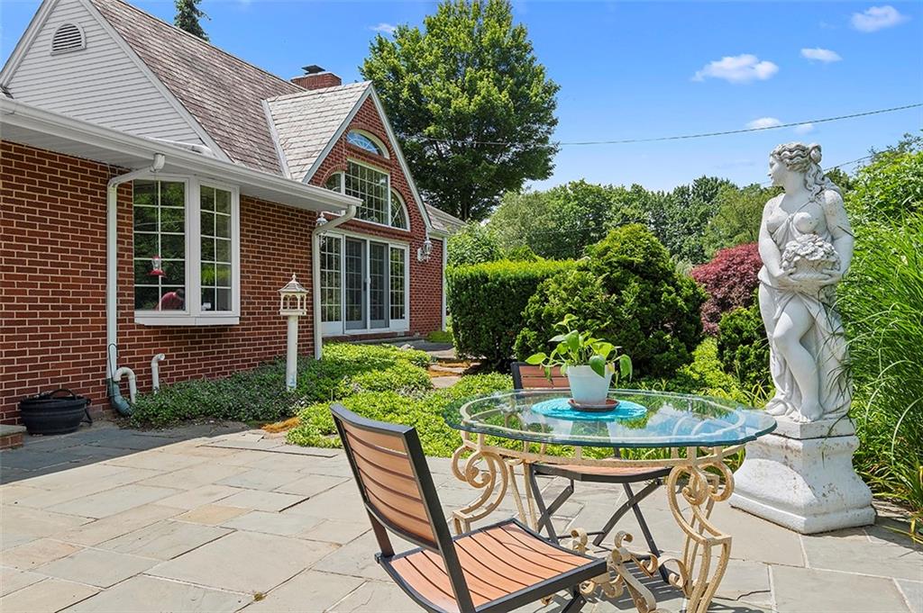 427 Belmont Road Butler, PA 16001 - Photo 23 of 25